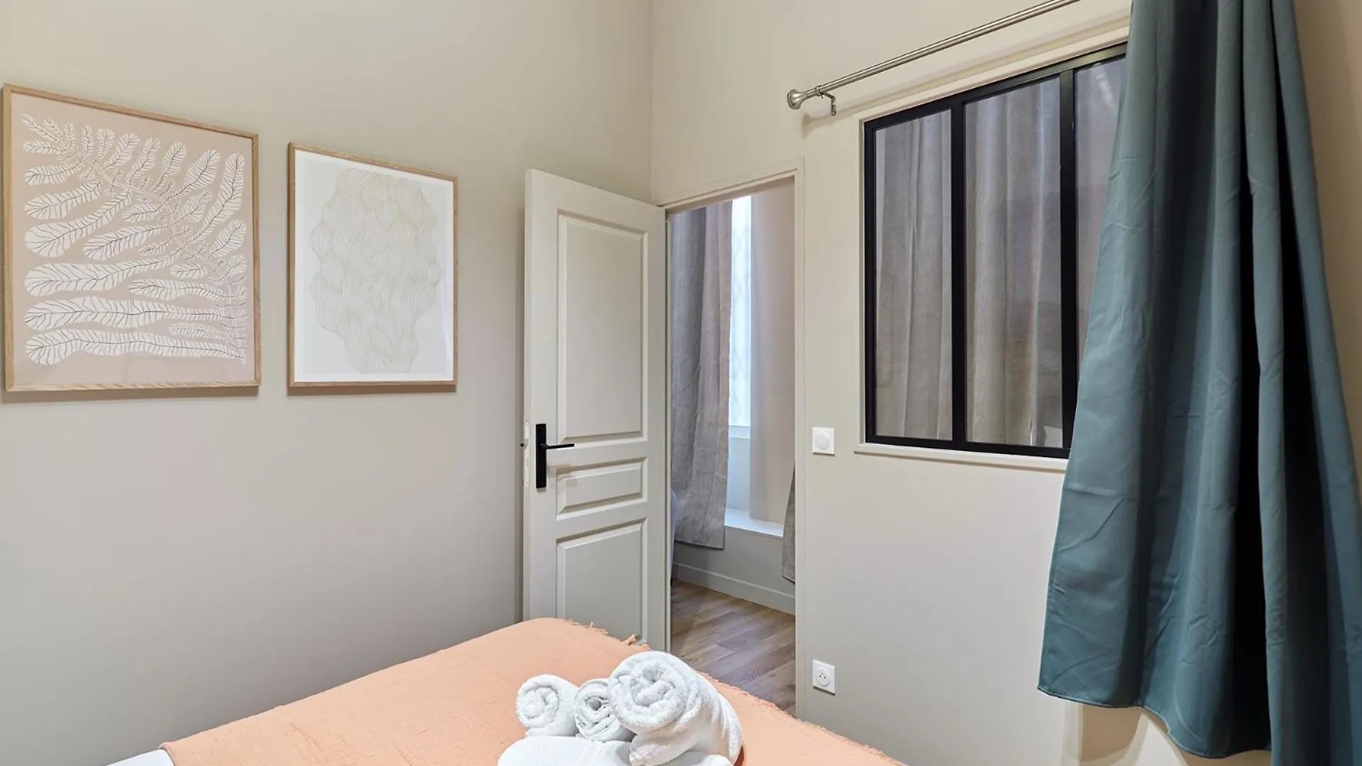 Superb Apartment 2 Bedrooms Centrer Of Paris By Studio Prestige